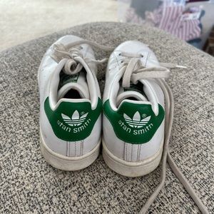 Size 7 Adidas Stan Smith.